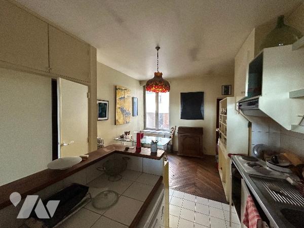 Place Louis Chazette