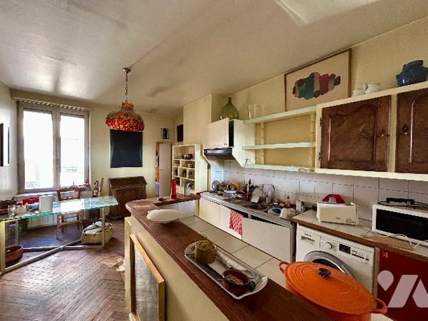 Place Louis Chazette