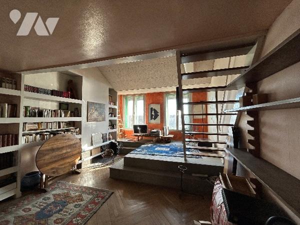 Place Louis Chazette