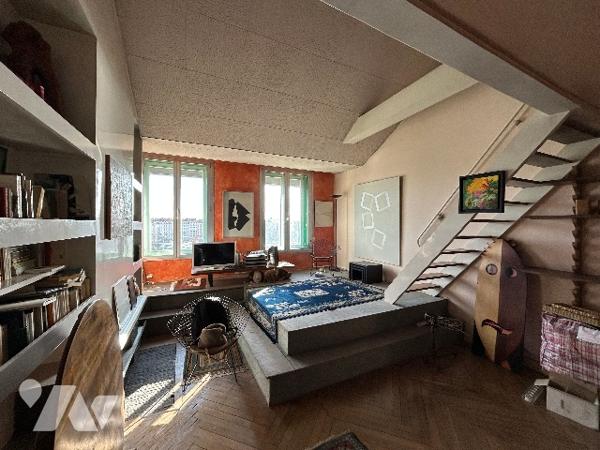 Place Louis Chazette