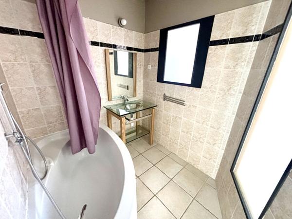 Appartement Marseille 2 pièce(s) 47.48 m2