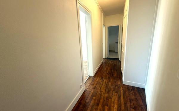 Appartement à louer    2 pièces • 42,80 m2 Asnières-sur-Seine