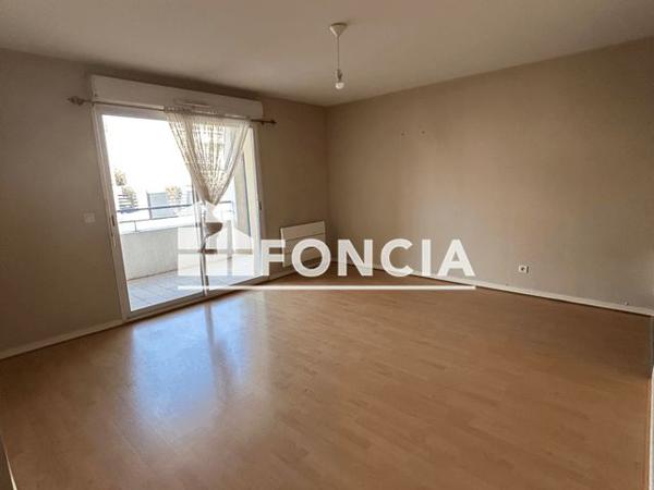 Location Appartement 2 pièces 44.1 m² - RDC - PORTE 1 Niort 79000