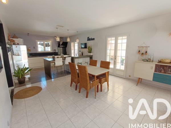 Maison à vendre 5 pièces 120 m² Uchaud
