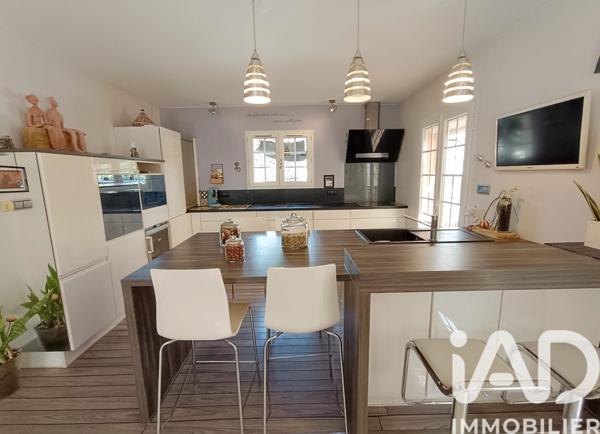 Maison à vendre 5 pièces 120 m² Uchaud