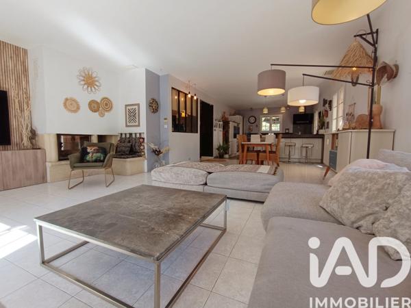 Maison à vendre 5 pièces 120 m² Uchaud