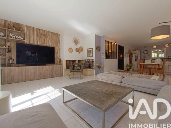 Maison à vendre 5 pièces 120 m² Uchaud