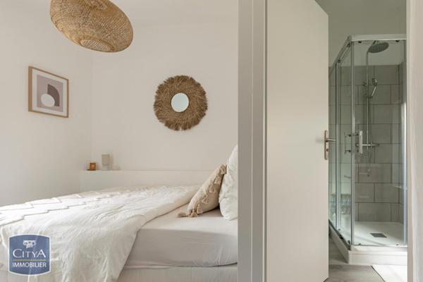 Appartement à louer 1 pièce 25.62m² Niort (79000)