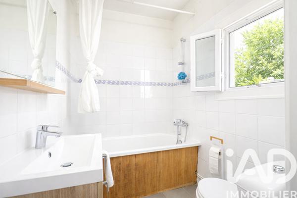 Maison à vendre 6 pièces 107 m² Saint-Leu-d'Esserent