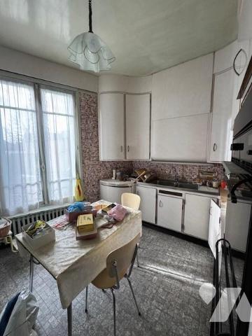 ASNIERES SUR SEINE - AVENUE D'ARGENTEUIL - MAISON 6 PIECES + GRAND JARDIN