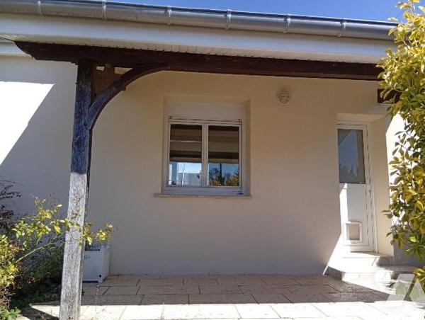 Maison à vendre à Mer, Loir-et-Cher (41)

Pavillon des années 1960 rénové avec goût comprenan...