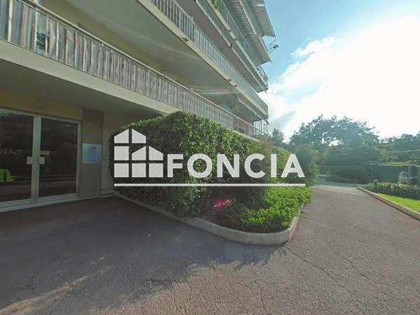 Location Appartement 4 pièces 84.75 m² - 39 IMPASSE FLEURIE St Laurent Du Var 06700