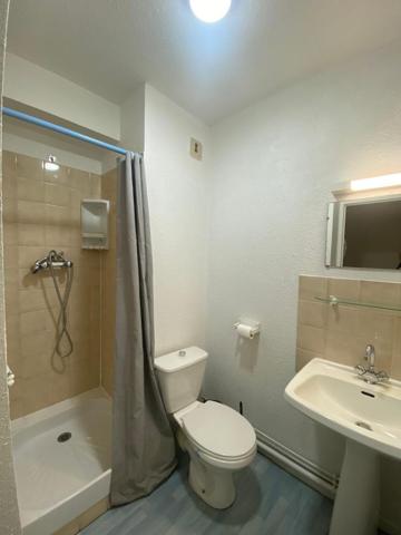 QUARTIER CHAMP DE MARS T1 MEUBLE A LOUER, Nantes 44000