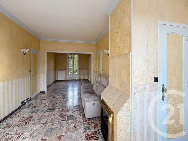 Maison à vendre  6 pièces - 128,03 m 2   NOISY LE GRAND  - 93