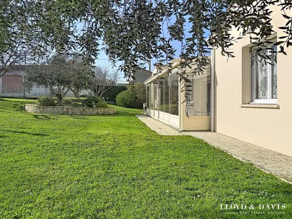 Meschers centre : Maison plain-pied 144 m², 3 chambres, 1500 m² de terrain