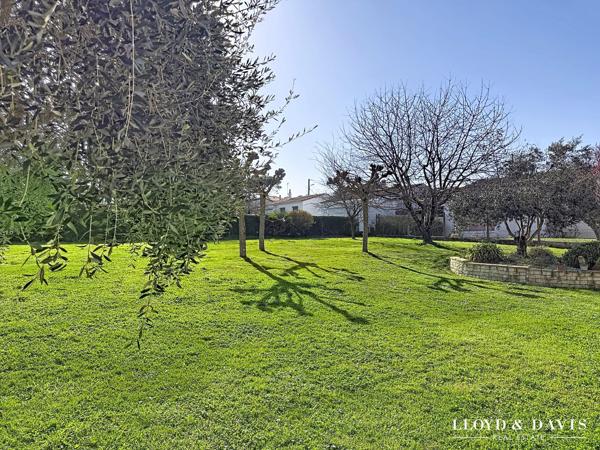 Meschers centre : Maison plain-pied 144 m², 3 chambres, 1500 m² de terrain
