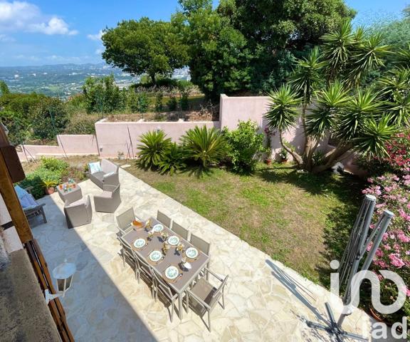 Maison à vendre 4 pièces 134 m² Mandelieu-la-Napoule