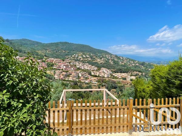 Maison à vendre 4 pièces 134 m² Mandelieu-la-Napoule