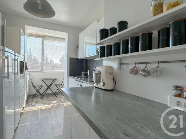Appartement T4 à vendre  4 pièces - 71,39 m2 AIX EN PROVENCE - 13