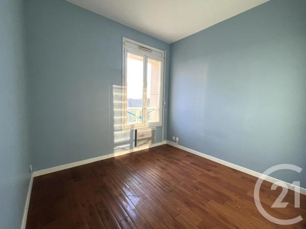Appartement F2 à vendre  2 pièces - 44,49 m 2   ST MAUR DES FOSSES  - 94