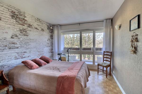 Bel Appartement 5 pièces (98,70 m²) Maisons-Laffitte, Environnement préservé ,13 min gare à pied