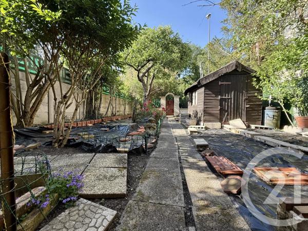 Maison à vendre  5 pièces - 111,08 m 2   LIVRY GARGAN  - 93