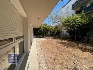 Appartement à vendre 3 pièces 53m² Corbeil-Essonnes (91100)