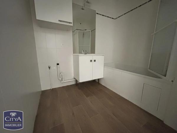 Appartement à vendre 3 pièces 53m² Corbeil-Essonnes (91100)