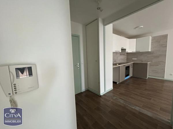 Appartement à vendre 3 pièces 53m² Corbeil-Essonnes (91100)