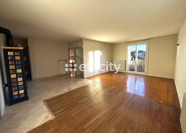 Maison 7 pièces - 159 m² Exclusivité efficity