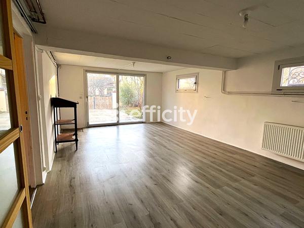 Maison 7 pièces - 159 m² Exclusivité efficity