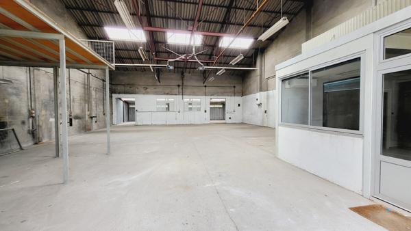 LOCAL ZONE POINTE FERRAND CARCASSONNE