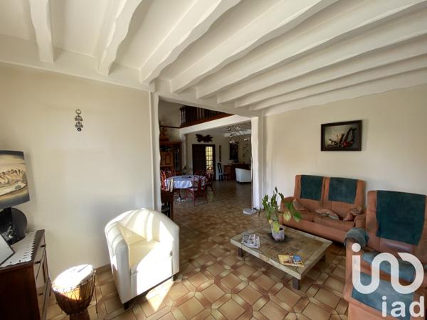 Maison à vendre 5 pièces 246 m² Arès