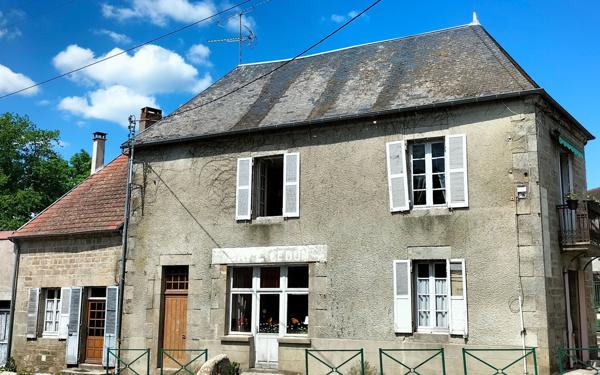 Maison à vendre    4 pièces • 168 m2 Chénérailles