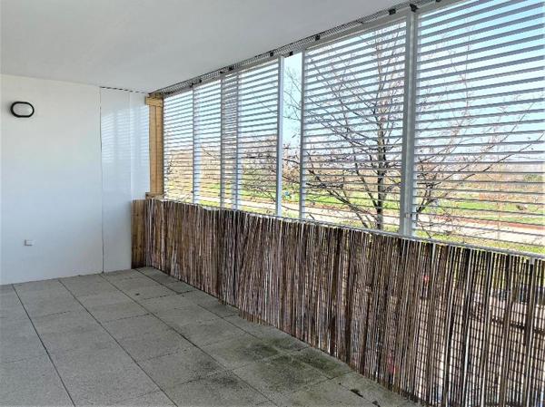 Appartement à louer 2 pièces 42.2m²