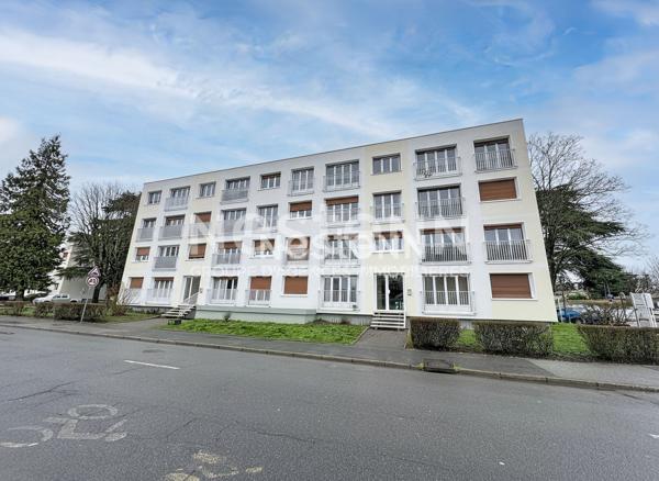 Appartement 4 pièces 2 chambres séjour double à Chilly-Mazarin sans travaux proche des écoles, commerces et de la plaine de Balizy