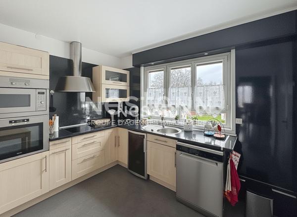 Appartement 4 pièces 2 chambres séjour double à Chilly-Mazarin sans travaux proche des écoles, commerces et de la plaine de Balizy