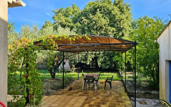 Maison à vendre    5 pièces •  Blauzac