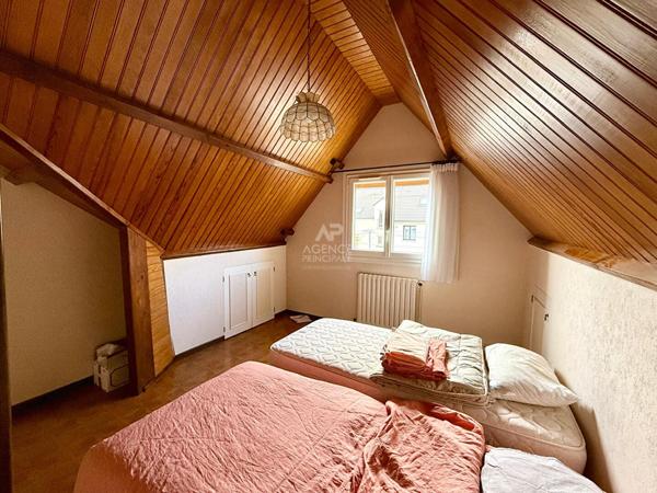 Maison 4 pièce(s) 100.49m2 €599 000 ** - Référence 767