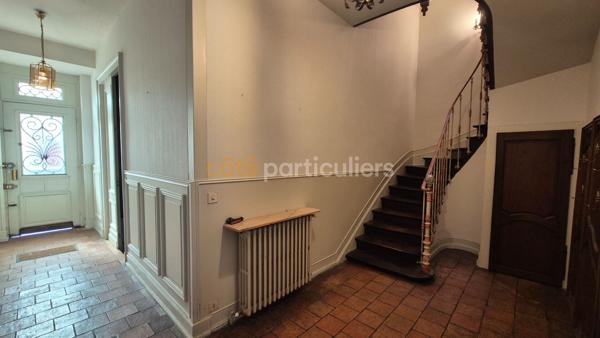 Vente
                Maison bourgeoise214,84 m² - 8 Pièces -
                    LIBOURNE (33500)