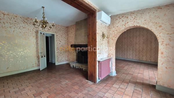 Vente
                Maison bourgeoise214,84 m² - 8 Pièces -
                    LIBOURNE (33500)