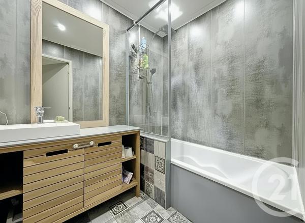 Appartement F3 à vendre  3 pièces - 69,14 m2 ANTIBES - 06