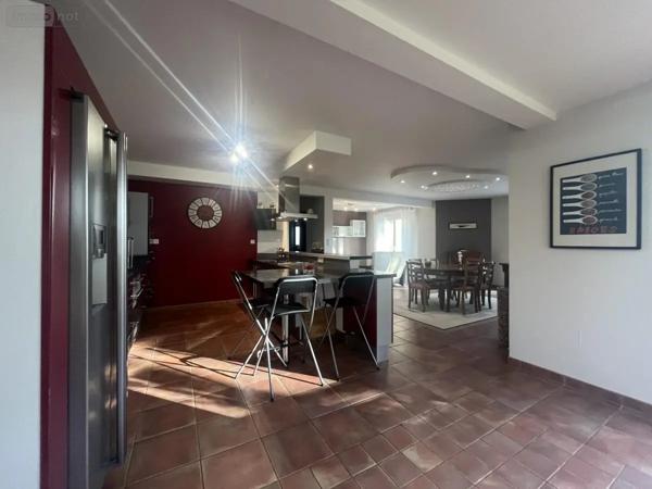 Achat - Maison Ploërmel 56800 7 pièces 159 m 2