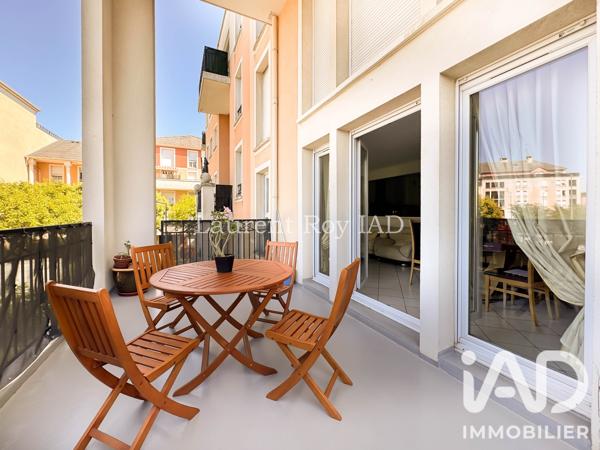 Appartement à vendre 5 pièces 109 m² Saint-Ouen-l'Aumône