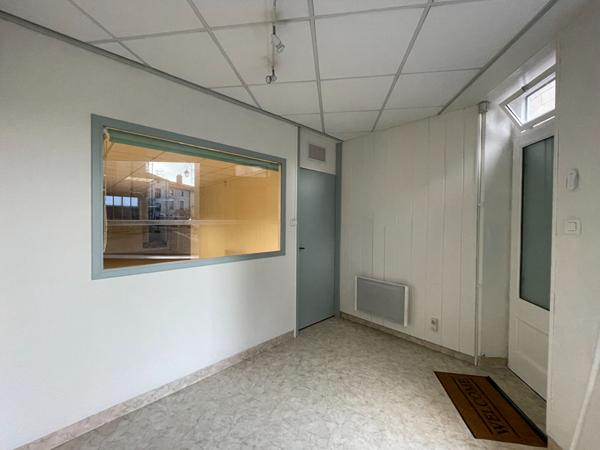 Bureaux Fontenay Le Comte 2 pièce(s)