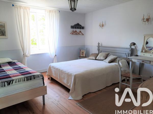 Maison à vendre 10 pièces 354 m² Gensac-la-Pallue