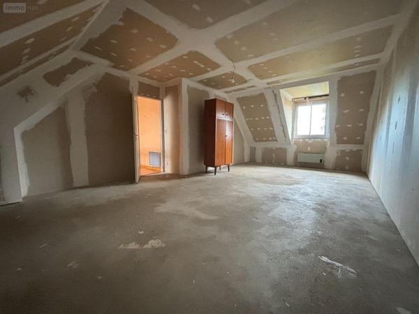 Maison individuelle à vendre à Noyal-Châtillon-sur-Seiche en Ille-et-Vilaine (35230), ref : 35129-6665