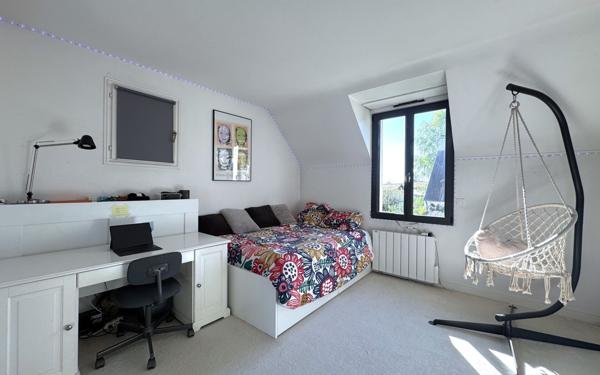 Maison à vendre    7 pièces • 186,30 m2 Saint-Leu-la-Forêt