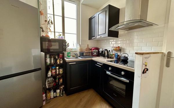 Immeuble à vendre    10 pièces •  Châtellerault