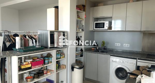 À vendre Studio 39.1 m² - Avignon 84000